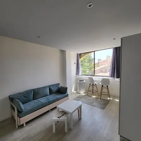 Apartment Cassisfamily